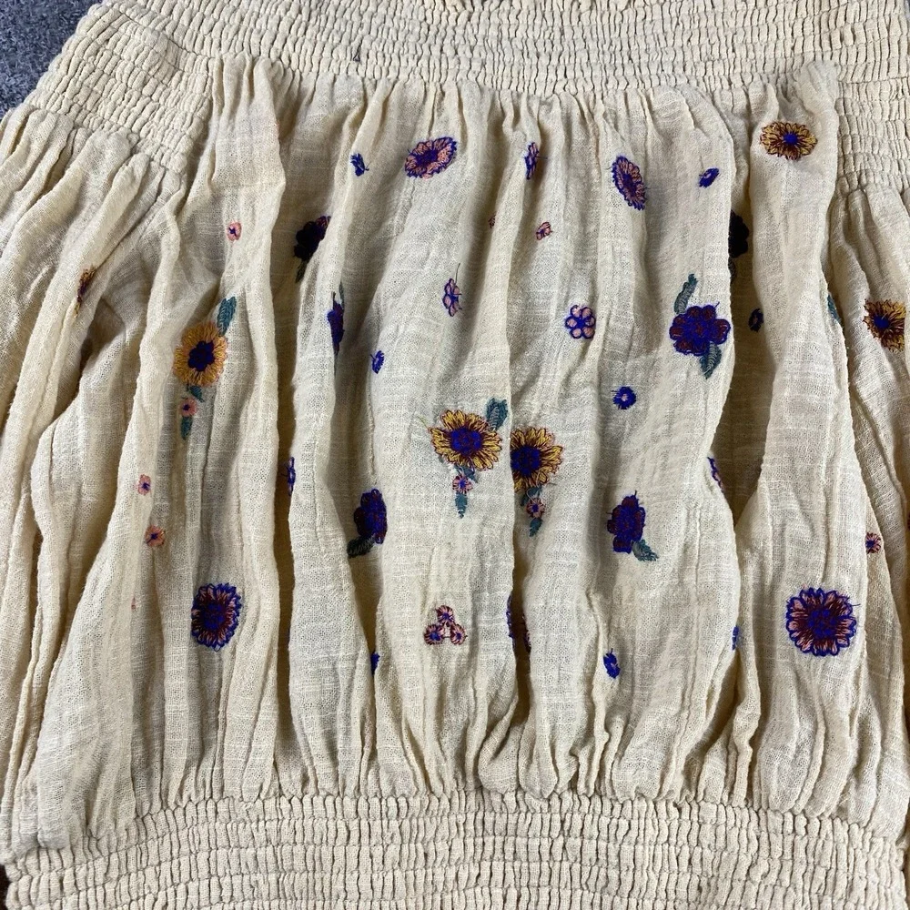 FREE PEOPLE Off The Shoulder Floral Embroidery Saachi Top Womens XS Beige